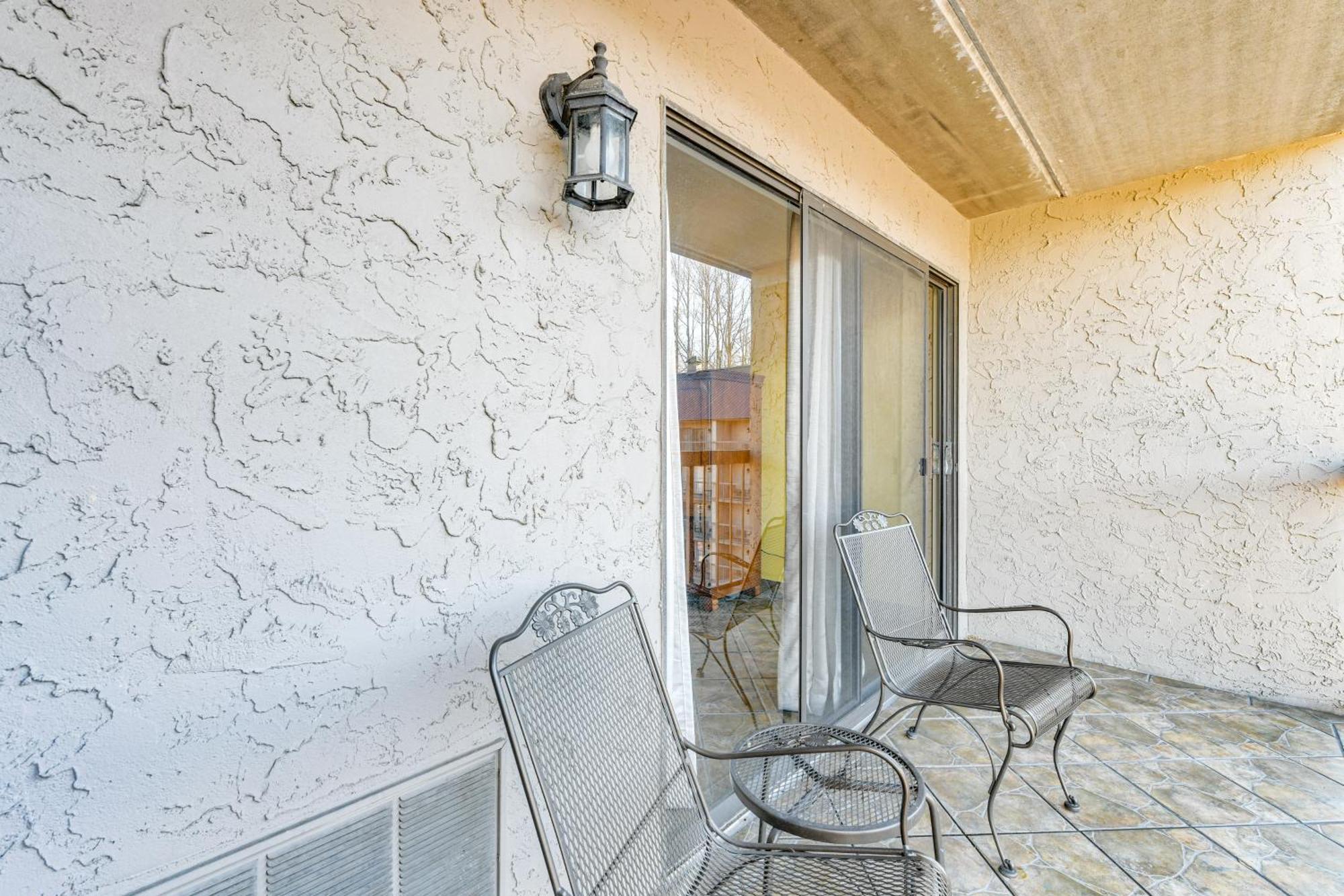 Downtown Gatlinburg Condo With Community Pool! 외부 사진